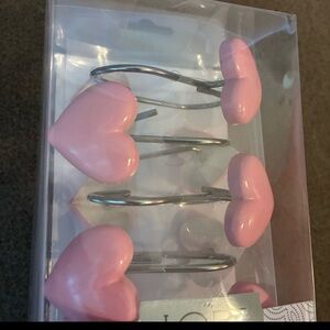 Pink hearts shower curtain hooks set